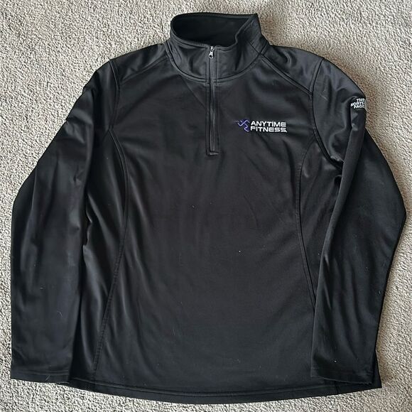 The North Face Ladies Tech Fleece “Anytime Fitness” 1/4 Zip Top! - Picture 1 of 10